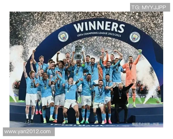 尤文图斯欧冠决战来袭,球迷翘首以盼豪取三分 尤文图斯欧冠决战来袭,球迷翘首以盼豪取三分